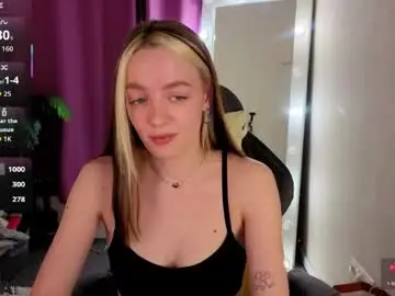 Chaturbate Live Sex Cam of rockett_bunny