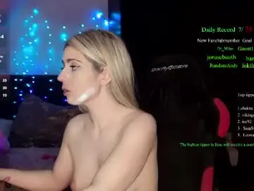 Chaturbate Live Porn of kimilee22
