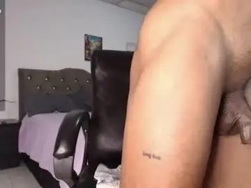 Chaturbate Sex Cam of aaronblack1_