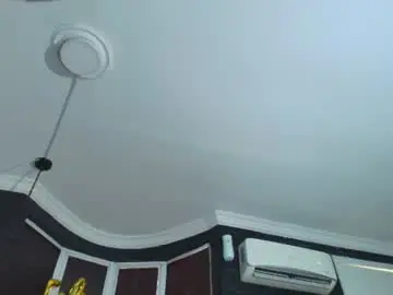 Chaturbate Free Porn Cam of dylanlenox