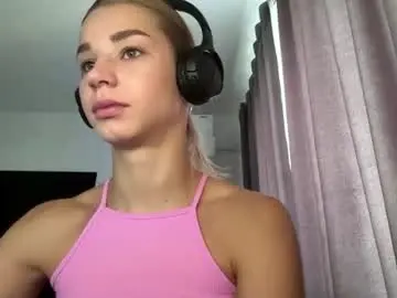 Chaturbate Best live sex cam show of huldaluka