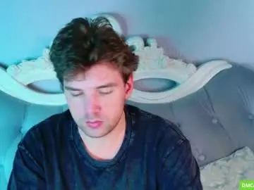 Chaturbate Live Sex Cam of justin_reed
