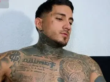 Chaturbate Free Porn Cam of twonaugthy77