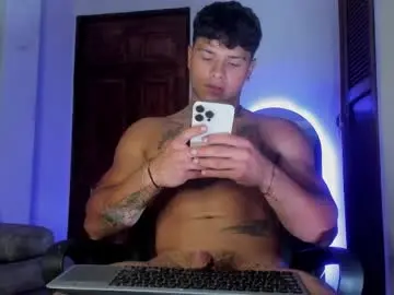 Chaturbate Adult Webcam of noah_223
