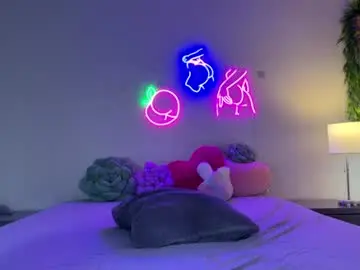 Chaturbate Live Porn of poisonedpeach