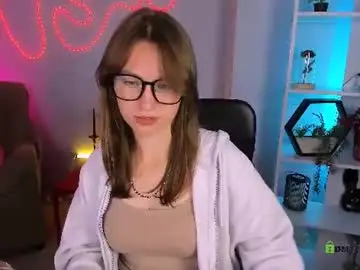 Chaturbate Free Live Porn of helli_belli