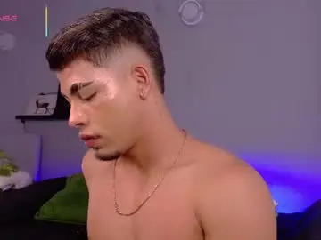 Chaturbate Best live sex cam show of ken_boy_