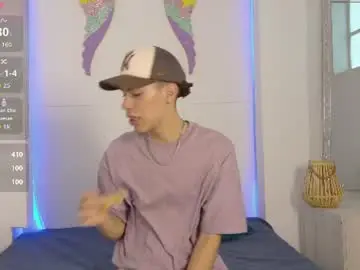 Chaturbate Live Sex Cam of monyel_blake