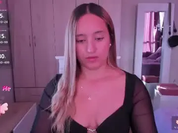 Chaturbate Best live sex cam show of ema_tayy