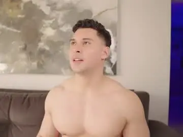 Chaturbate Live Sex Cam of alan_vidal