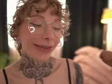 Chaturbate Sex Cam of fuckingtoy_