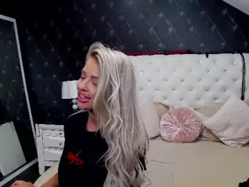 Chaturbate Nude Webcam of emmamavis