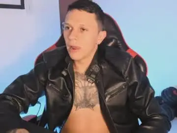 Chaturbate Live Porn of masterdave7