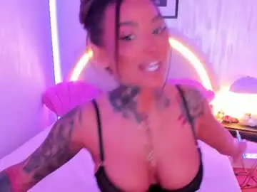Chaturbate Live Sex Cam of rosetatt