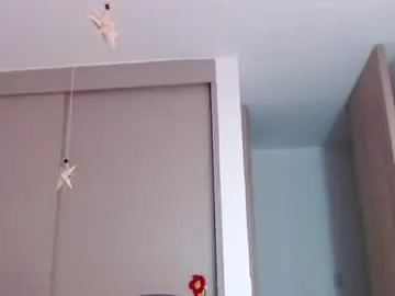 Chaturbate Free Live Porn of bluee_v