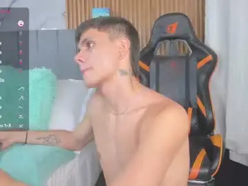 Chaturbate Adult Webcam of dustinlevine