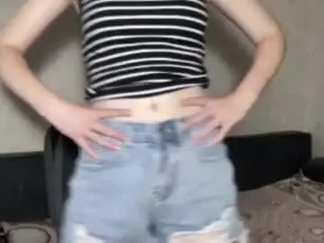 Chaturbate Watch Live Sex Cams of emilystechuchak