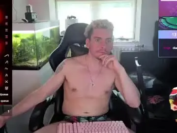 Chaturbate Best live sex cam show of rayzel_white
