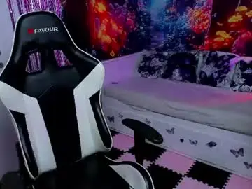 Chaturbate Best live sex cam show of linphea