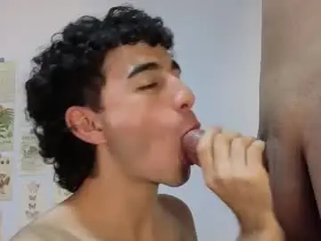 Chaturbate Live Porn of patri_ck_villa