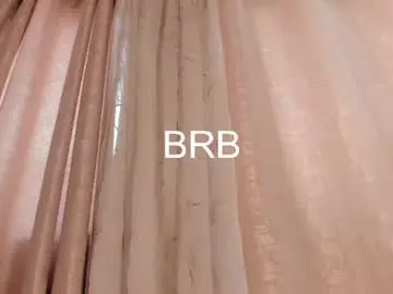 Chaturbate Live Sex Cam of isabelsexysmile_