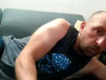 Chaturbate Free Porn Cam of lucabeech88