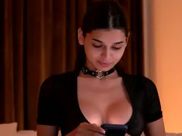 Chaturbate Free Live Porn of luvcaprice