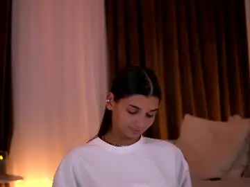 Chaturbate Watch Live Sex Cams of luvcaprice
