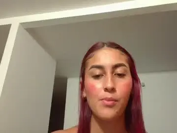 Chaturbate Watch Live Sex Cams of aurora_petit_