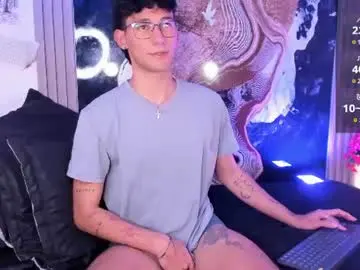Chaturbate Watch Live Sex Cams of kingparker1