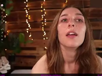 Chaturbate Free Porn Cam of hotfrecklesgirl