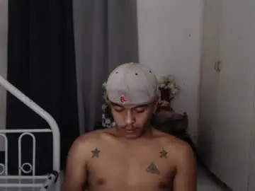 Chaturbate Best live sex cam show of itzme_jhonfred