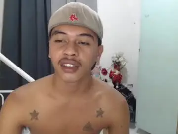 Chaturbate Live Sex of itzme_jhonfred