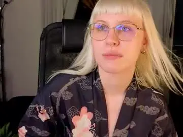 Chaturbate Nude Webcam of call_me_heaven
