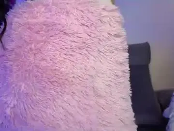 Chaturbate Live Sex Cam of mariana_preciado
