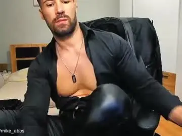 Chaturbate Adult Webcam of mikestrip