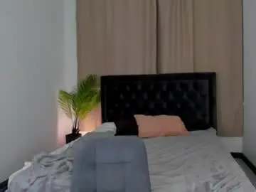 Chaturbate Live Sex Cam of bosswaifu