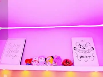 Chaturbate Live Sex Cam of ashleyy_cooperr_