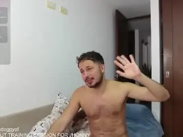 Chaturbate Watch Live Sex Cams of maxdoggy