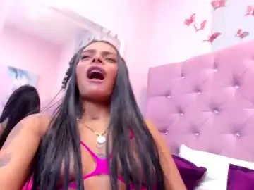 Chaturbate Live Sex Cam of emmaebony_