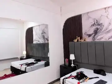 Chaturbate Watch Live Sex Cams of violetrose_as