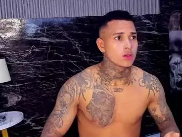 Chaturbate Watch Live Sex Cams of tyler_bell_