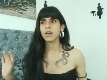 Chaturbate Free Live Porn of bella_poisonous