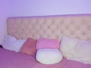 Chaturbate Live Sex Cam of ebonygoddes03