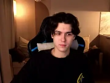 Chaturbate Best live sex cam show of travisrivas