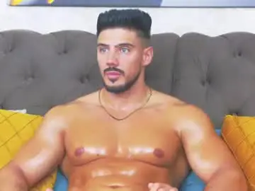 Chaturbate Live Sex Cam of dustinkeent