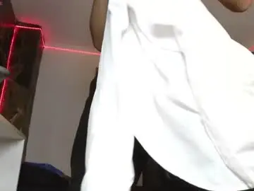 Chaturbate Live Porn of thonydupont
