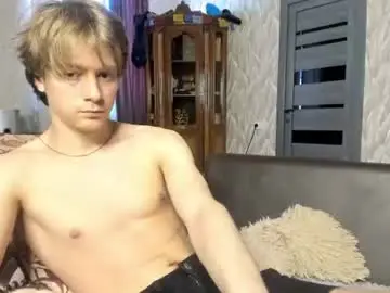 Chaturbate Adult Video Chat of milkiwy