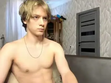 Chaturbate Watch Live Sex Cams of milkiwy