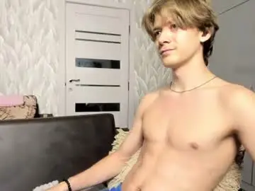 Chaturbate Live Porn of milkiwy